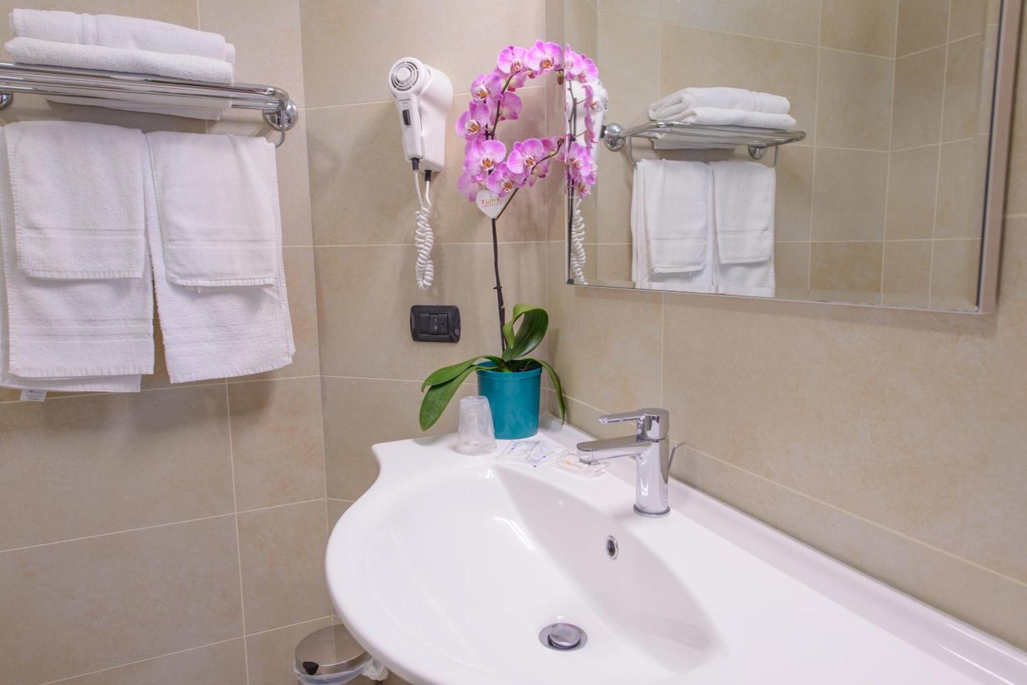 Hotel Sans Souci ريميني المظهر الخارجي الصورة
