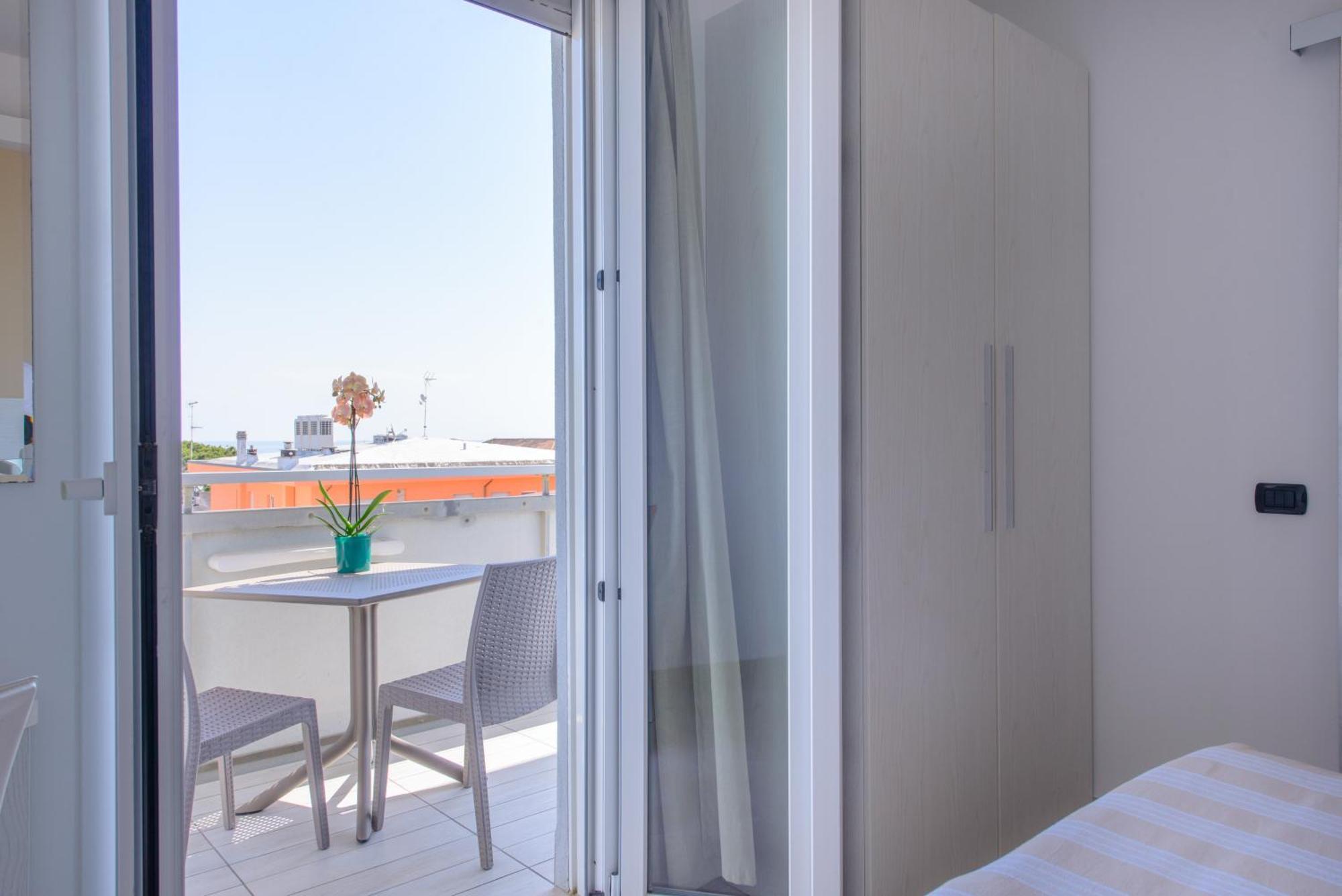 Hotel Sans Souci ريميني المظهر الخارجي الصورة